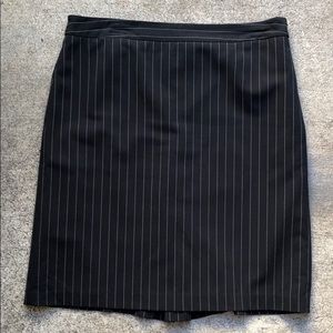 Pinstripe Pencil Skirt w/ Fan Pleat Back - Sz 10